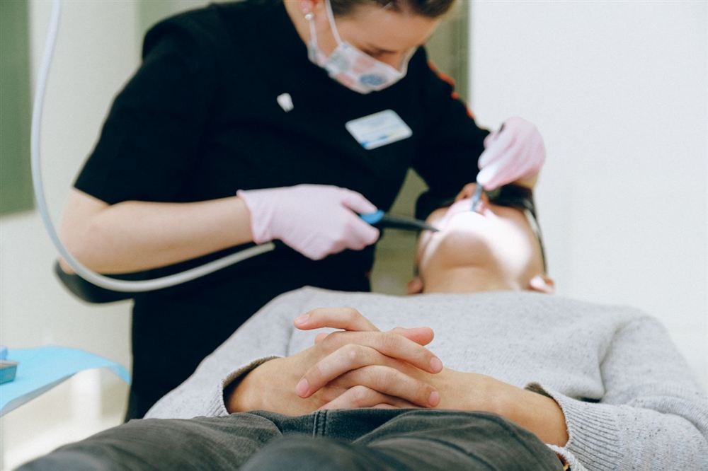 Paciente em check-up odontológico